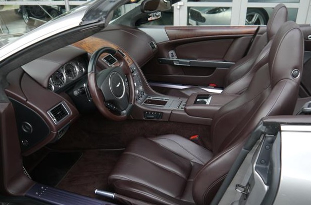 ASTON MARTIN DB9 (01/04/2008) - 